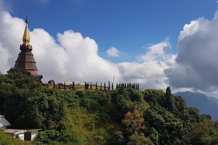 Chiang Mai: Doi Inthanon National Park One-Day Highlights Experience with Scenic Trekking