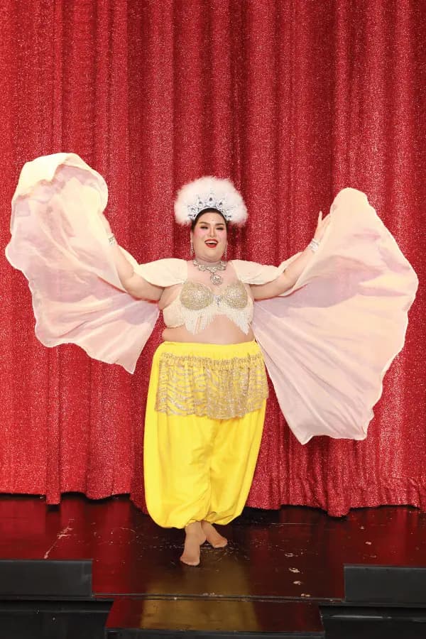 Siam Dragon Cabaret Show